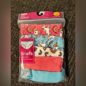 NWT 5 Pack Girls Briefs